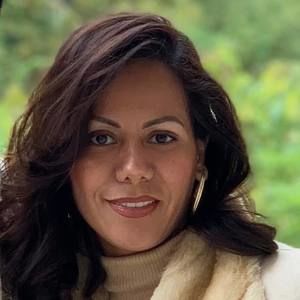 Meet your Posher, Noelia